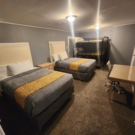 Villa Super Large East Memphis 23 Beds Extérieur photo