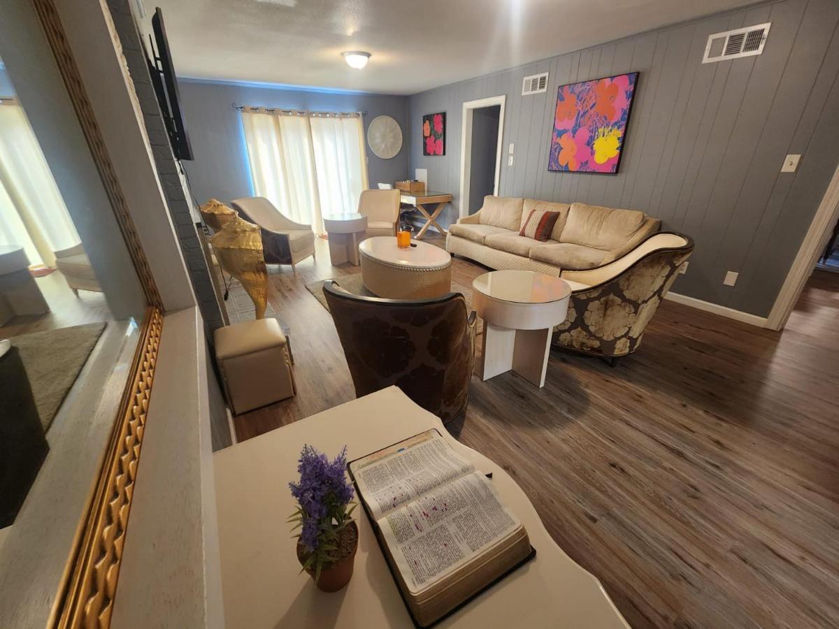 Villa Super Large East Memphis 23 Beds Extérieur photo