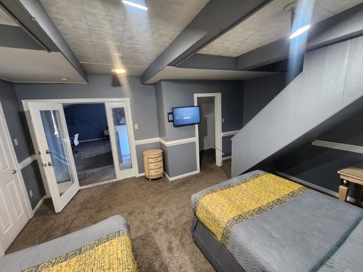 Villa Super Large East Memphis 23 Beds Extérieur photo