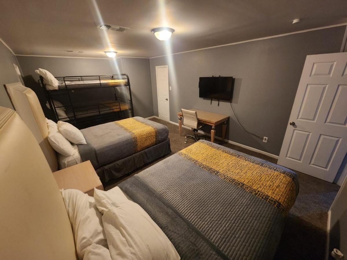 Villa Super Large East Memphis 23 Beds Extérieur photo