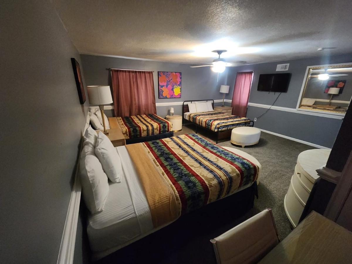 Villa Super Large East Memphis 23 Beds Extérieur photo
