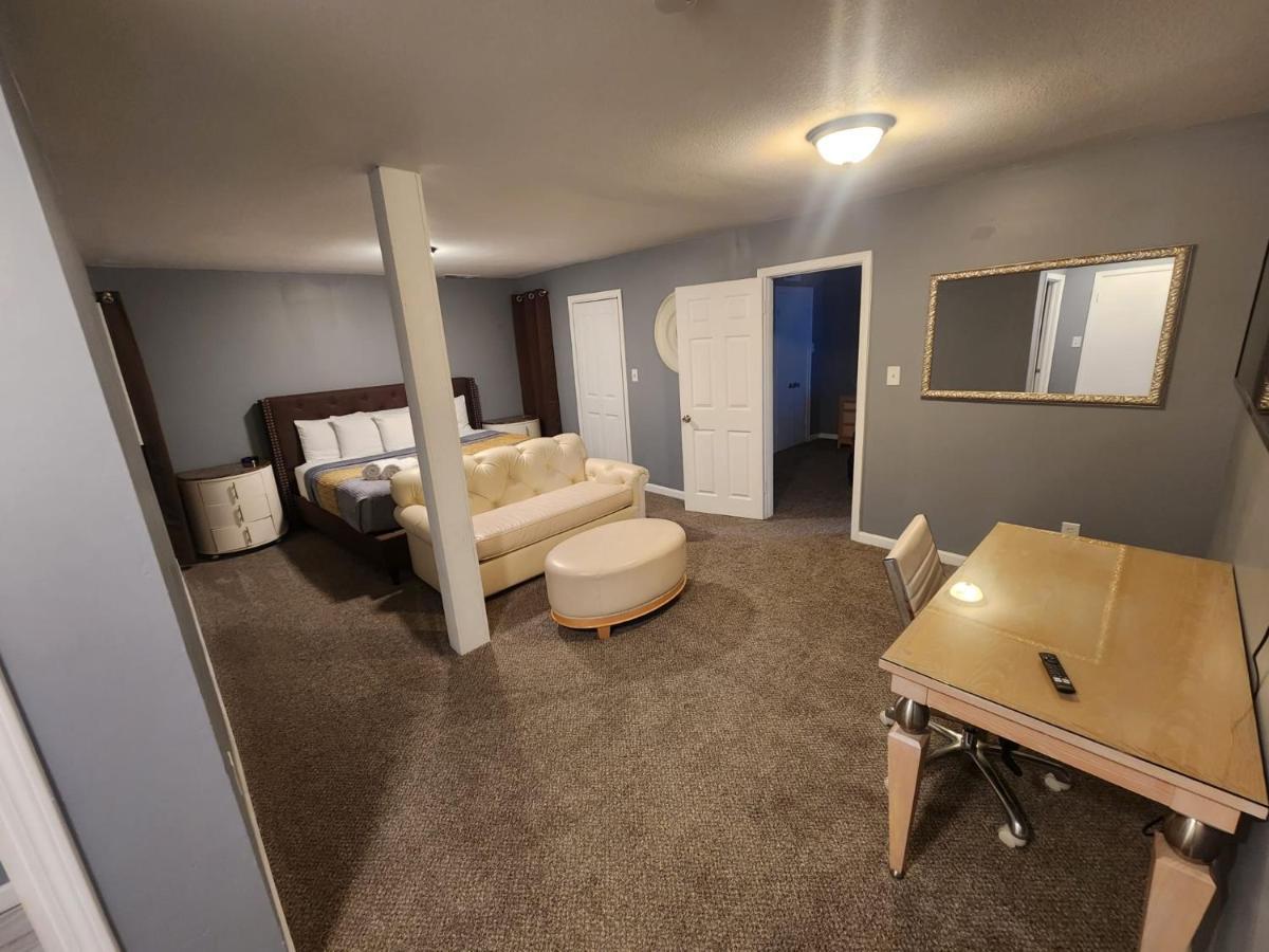 Villa Super Large East Memphis 23 Beds Extérieur photo