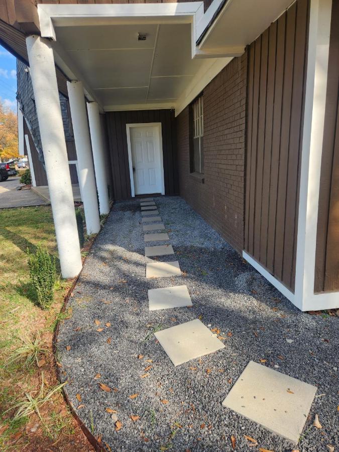 Villa Super Large East Memphis 23 Beds Extérieur photo